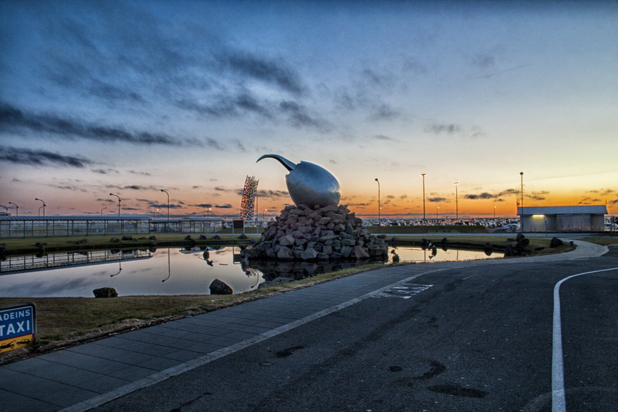 Island Flughafen - Sven Michalczak