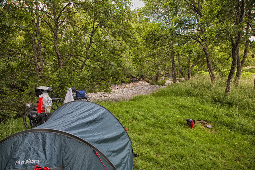 Campen in Schottland - Sven Michalczak